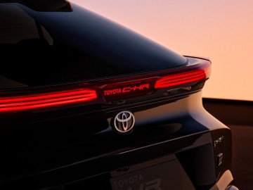  Toyota C-HR – Ekstrawagancja popłaca